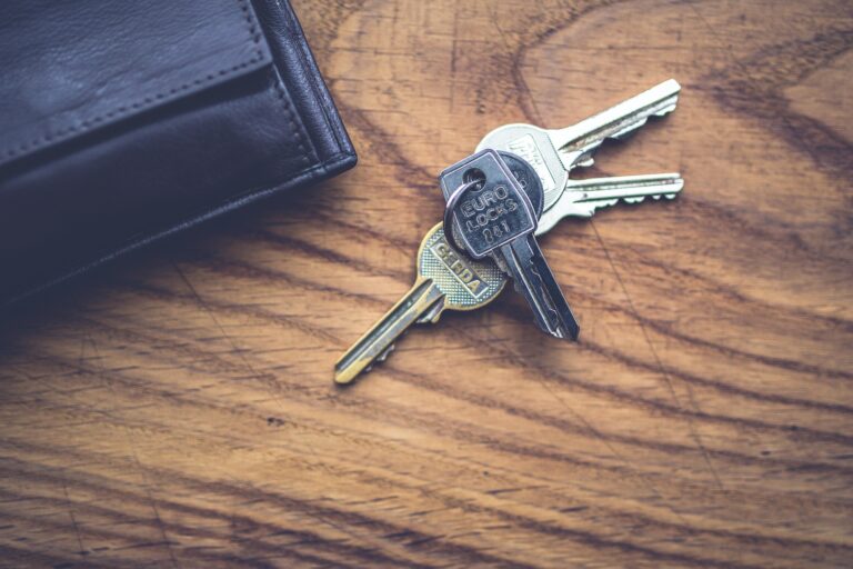 key 791641 1920